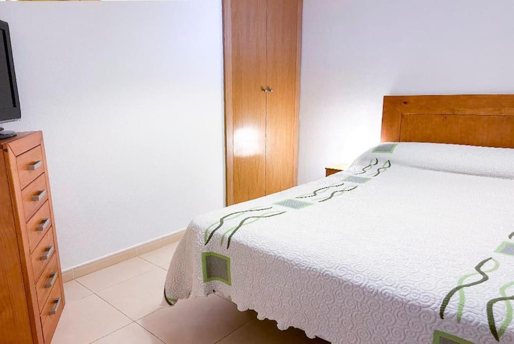 Piso Bajo 3 Habitaciones 2 Banos Y Gran Terraza Denia Dış mekan fotoğraf