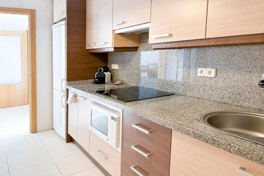 Piso Bajo 3 Habitaciones 2 Banos Y Gran Terraza Denia Dış mekan fotoğraf